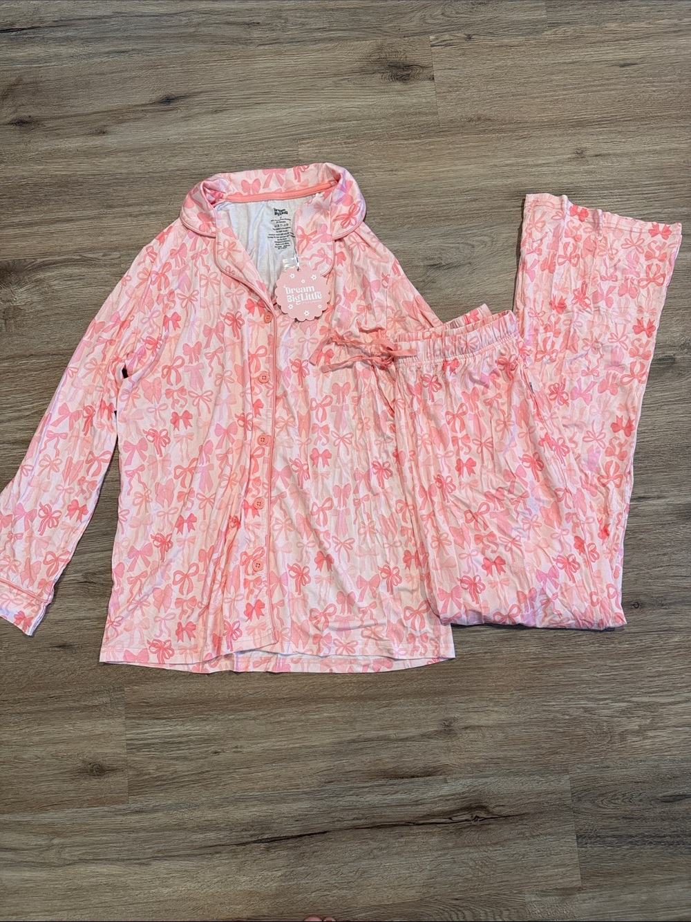 Dream Big Little Co BLISSFUL BOWS WOMEN’S RELAXED FLARE DREAM SET